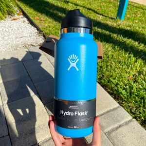 💙32oz Blue Hydro Flask - NEW